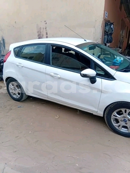 Big with watermark ford fiesta dakar dakar 32060