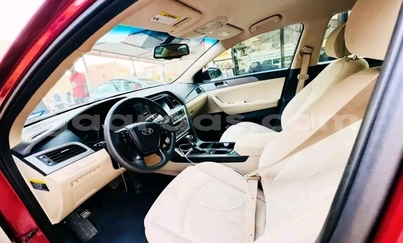 Acheter Occasion Voiture Hyundai Sonata Rouge à Dakar, Dakar Acheter Occasion Voiture Hyundai Sonata Rouge à Dakar, Dakar