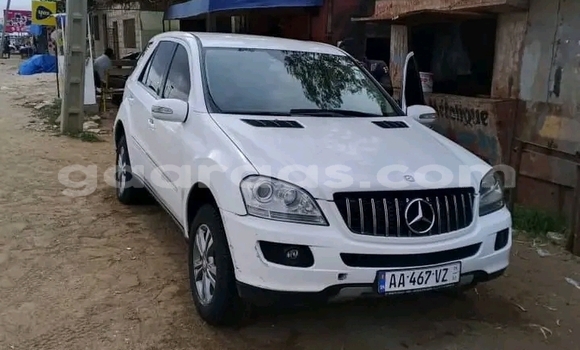 Dieundeu Occasion Mercedes-Benz CLS250 White Auto in Dakar in Dakar Dieundeu Occasion Mercedes-Benz CLS250 White Auto in Dakar in Dakar