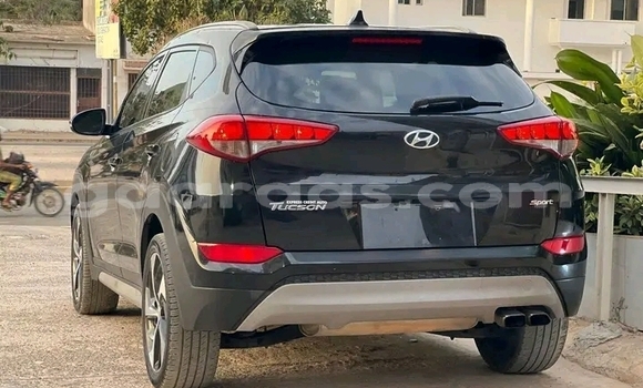 Acheter Occasion Voiture Hyundai Tucson Noir à Dakar, Dakar Acheter Occasion Voiture Hyundai Tucson Noir à Dakar, Dakar