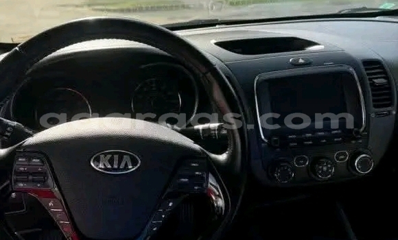 Acheter Occasion Voiture Kia Forte Rouge à Damniadio, Dakar Acheter Occasion Voiture Kia Forte Rouge à Damniadio, Dakar