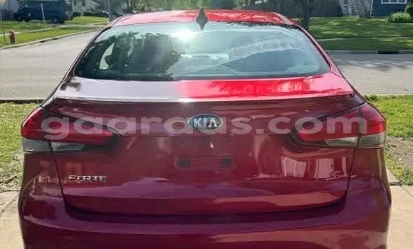 Acheter Occasion Voiture Kia Forte Rouge à Damniadio, Dakar Acheter Occasion Voiture Kia Forte Rouge à Damniadio, Dakar