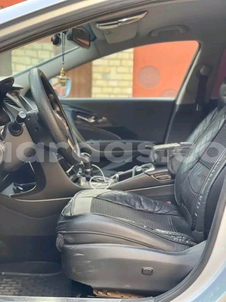 Big with watermark hyundai grandeur dakar dakar 32092