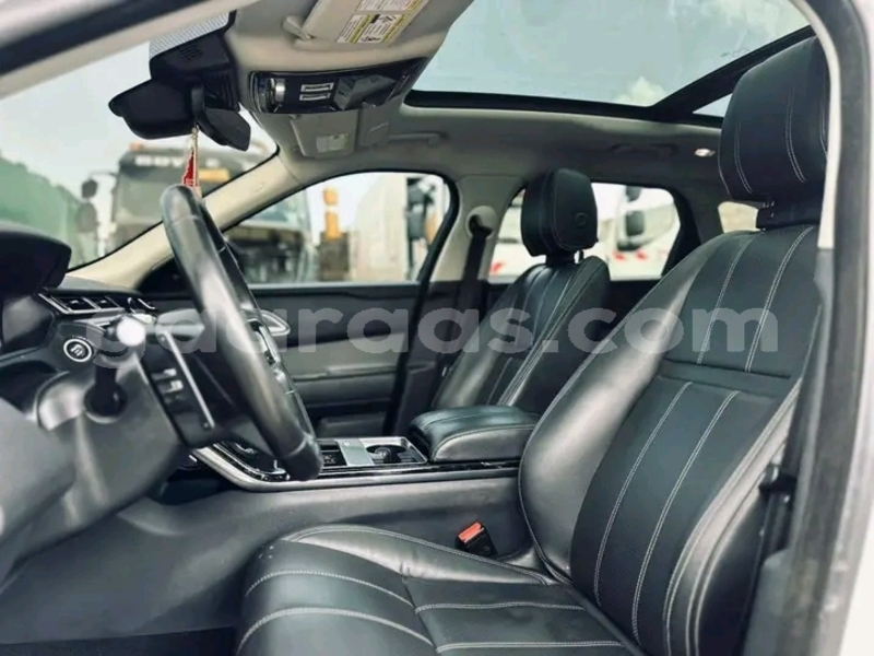 Big with watermark range rover evoque kolda dabo 32097