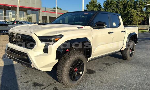 Acheter Occasion Voiture Toyota Tacoma Blanc à Dakar, Dakar Acheter Occasion Voiture Toyota Tacoma Blanc à Dakar, Dakar