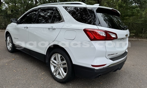 Acheter Occasion Voiture Chevrolet Equinox Blanc à Dakar, Dakar Acheter Occasion Voiture Chevrolet Equinox Blanc à Dakar, Dakar