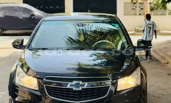 Buy Used Chevrolet Cruze Black Car in Dakar in Dakar Buy Used Chevrolet Cruze Black Car in Dakar in Dakar