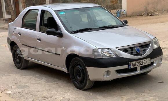 Buy Used Dacia Logan Black Car in Dakar in Dakar Buy Used Dacia Logan Black Car in Dakar in Dakar