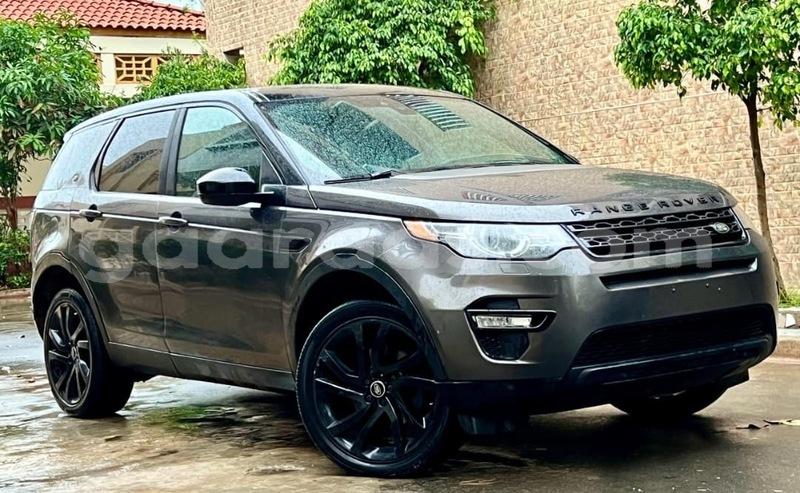 Big with watermark land rover discovery dakar dakar 32225