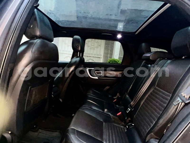 Big with watermark land rover discovery dakar dakar 32225