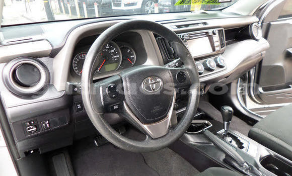 Acheter Occasion Voiture Toyota RAV4 Autre à Dakar, Dakar Acheter Occasion Voiture Toyota RAV4 Autre à Dakar, Dakar