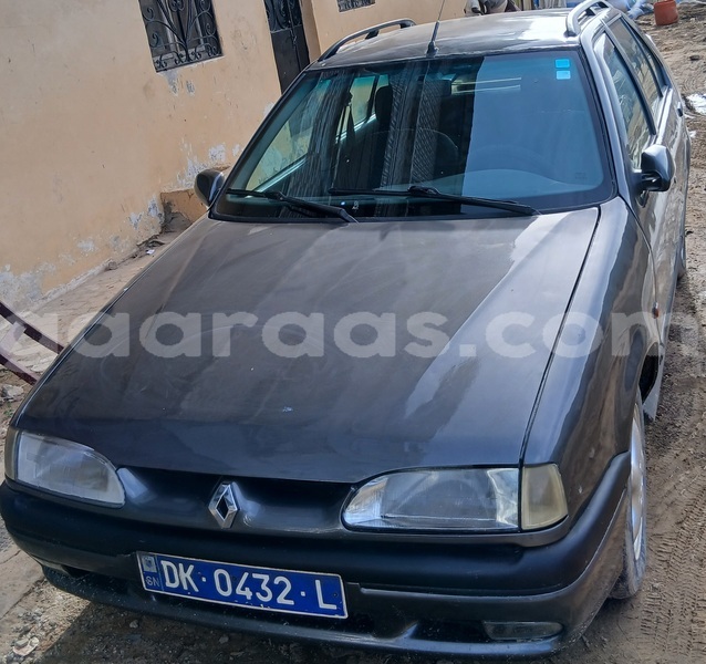 Big with watermark renault 19 dakar dakar 32259