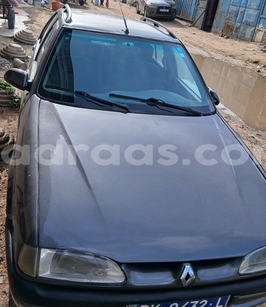 Big with watermark renault 19 dakar dakar 32259