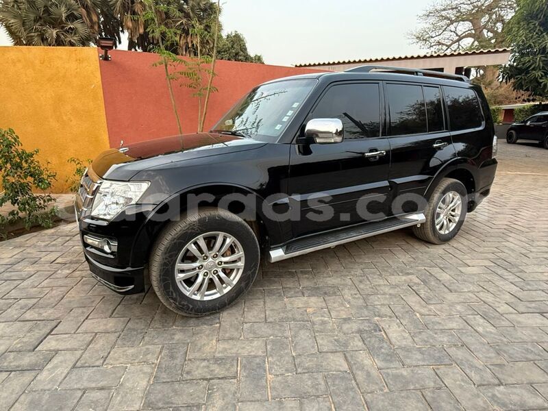 Big with watermark mitsubishi pajero dakar dakar 32262