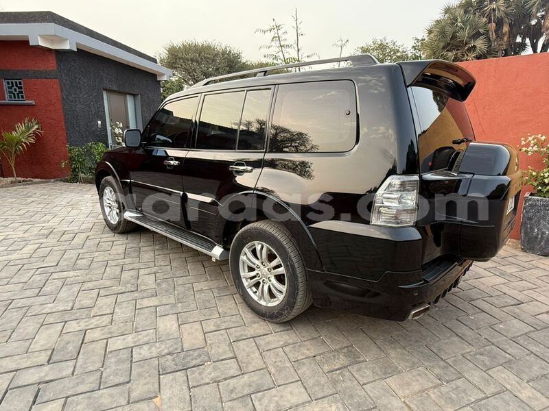 Big with watermark mitsubishi pajero dakar dakar 32262