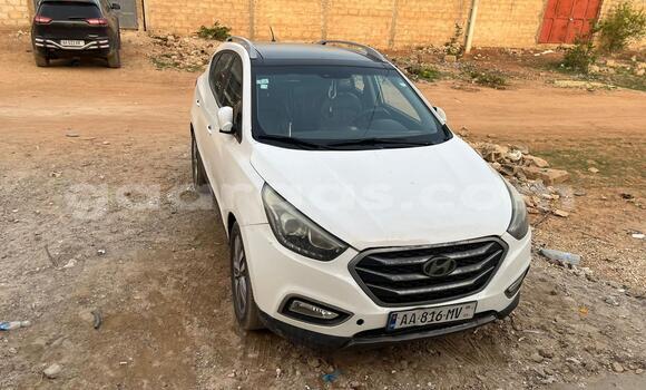 Acheter Occasion Voiture Hyundai Tucson Blanc à Thiès, Région de Thiès Acheter Occasion Voiture Hyundai Tucson Blanc à Thiès, Région de Thiès