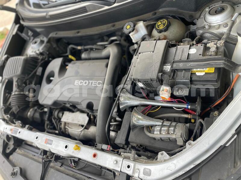 Big with watermark chevlolet spin dakar dakar 32269