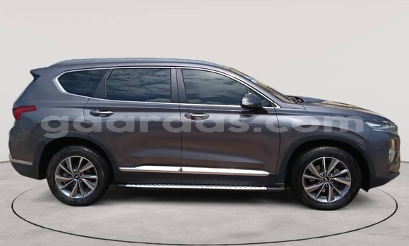 Acheter Occasion Voiture Hyundai Santa Fe Gris de fer à Dakar, Dakar Acheter Occasion Voiture Hyundai Santa Fe Gris de fer à Dakar, Dakar