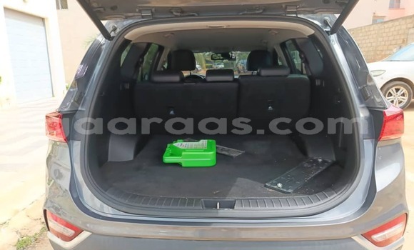 Acheter Occasion Voiture Hyundai Santa Fe Gris de fer à Dakar, Dakar Acheter Occasion Voiture Hyundai Santa Fe Gris de fer à Dakar, Dakar