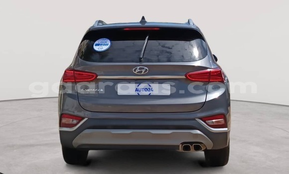 Acheter Occasion Voiture Hyundai Santa Fe Gris de fer à Dakar, Dakar Acheter Occasion Voiture Hyundai Santa Fe Gris de fer à Dakar, Dakar