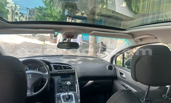 Dieundeu Occasion Peugeot 3008 White Auto in Dakar in Dakar Dieundeu Occasion Peugeot 3008 White Auto in Dakar in Dakar