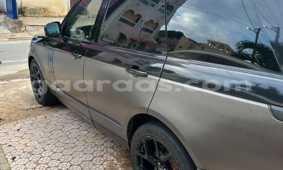 Acheter Occasion Voiture Land Rover Range Rover Vogue Gris à Dakar, Dakar Acheter Occasion Voiture Land Rover Range Rover Vogue Gris à Dakar, Dakar