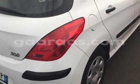 Buy Import Peugeot 308 White Car in Dakar in Dakar Buy Import Peugeot 308 White Car in Dakar in Dakar