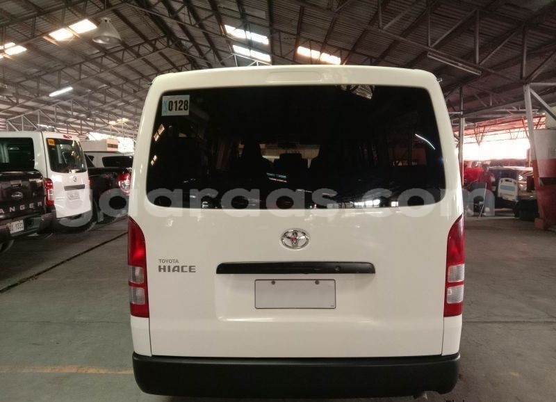 Big with watermark toyota hiace dakar dakar 32503