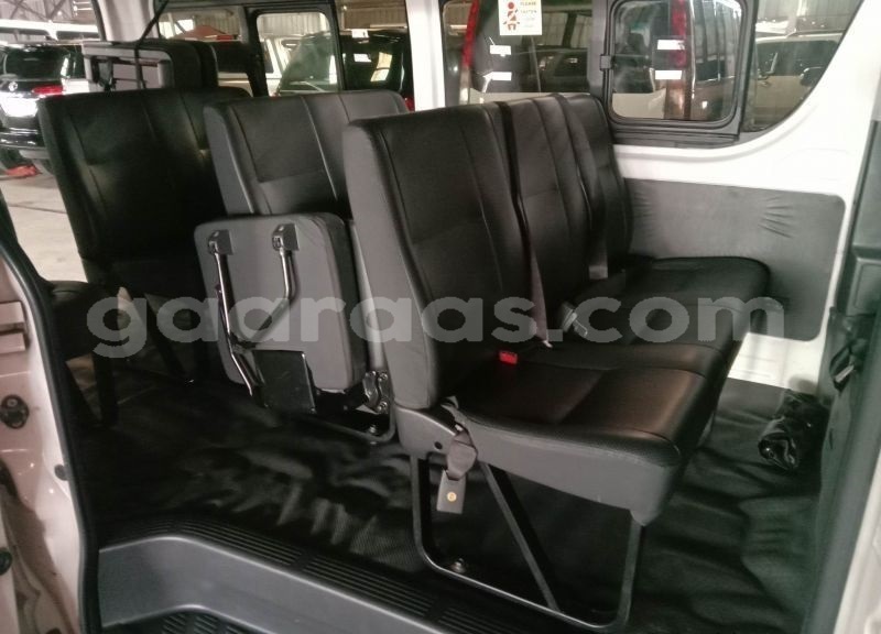 Big with watermark toyota hiace dakar dakar 32503