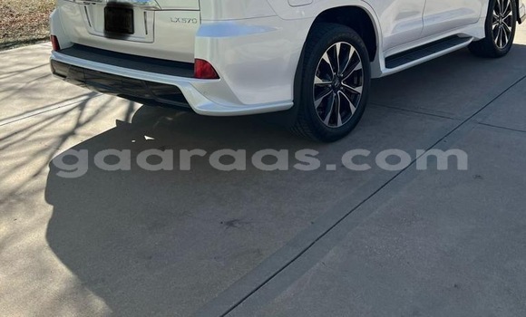 Acheter Occasion Voiture Lexus LX 570 Blanc à Ain sebaa, Casablanca Acheter Occasion Voiture Lexus LX 570 Blanc à Ain sebaa, Casablanca