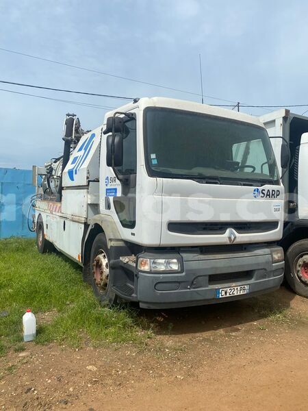 Big with watermark renault 10 dakar rufisque 32599