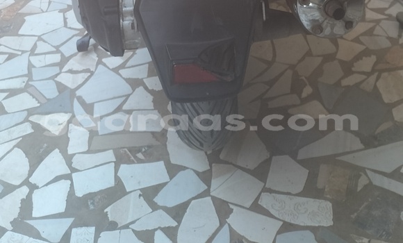 Dieundeu Occasion Sym MAXSYM Black Bike in Dakar in Dakar Dieundeu Occasion Sym MAXSYM Black Bike in Dakar in Dakar