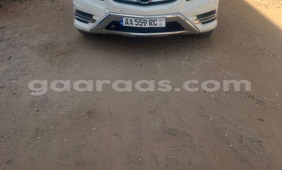 Buy Used Mercedes-Benz GLC 250D White Car in Dakar in Dakar