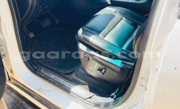 Acheter Occasion Voiture Dodge Durango Blanc à M'Bour, Région de Thiès Acheter Occasion Voiture Dodge Durango Blanc à M'Bour, Région de Thiès