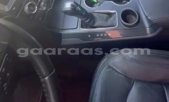 Buy Used Ford Explorer Silver Car in Dakar in Dakar Buy Used Ford Explorer Silver Car in Dakar in Dakar