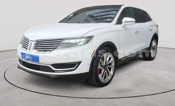 Acheter Occasion Voiture Lincoln MKX Blanc à Dakar, Dakar Acheter Occasion Voiture Lincoln MKX Blanc à Dakar, Dakar