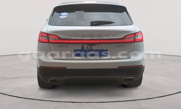 Acheter Occasion Voiture Lincoln MKX Blanc à Dakar, Dakar Acheter Occasion Voiture Lincoln MKX Blanc à Dakar, Dakar