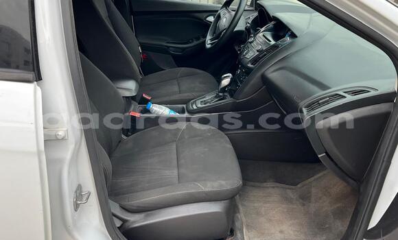 Buy Used Ford Focus Blanc Car in Dakar in Dakar Buy Used Ford Focus Blanc Car in Dakar in Dakar