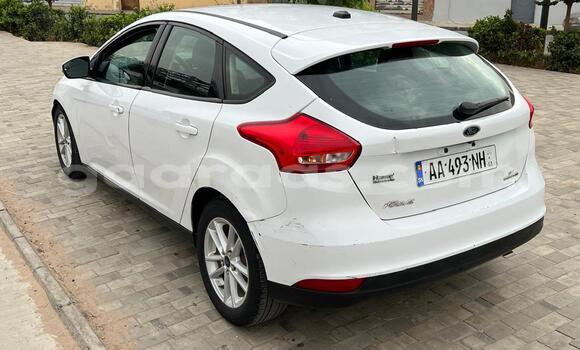 Buy Used Ford Focus Blanc Car in Dakar in Dakar Buy Used Ford Focus Blanc Car in Dakar in Dakar