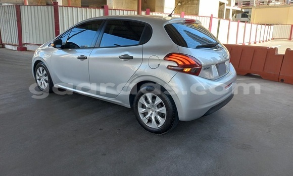 Acheter Occasion Voiture Peugeot 207 Gris à Dakar, Dakar Acheter Occasion Voiture Peugeot 207 Gris à Dakar, Dakar