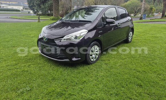 Acheter Occasion Voiture Toyota Vitz Noir à Dakar, Dakar Acheter Occasion Voiture Toyota Vitz Noir à Dakar, Dakar