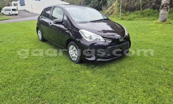 Acheter Occasion Voiture Toyota Vitz Noir à Dakar, Dakar Acheter Occasion Voiture Toyota Vitz Noir à Dakar, Dakar