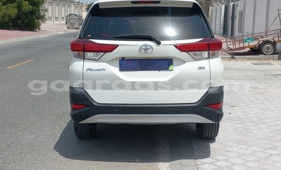 Acheter Occasion Voiture Toyota Rush Blanc à Dakar, Dakar Acheter Occasion Voiture Toyota Rush Blanc à Dakar, Dakar