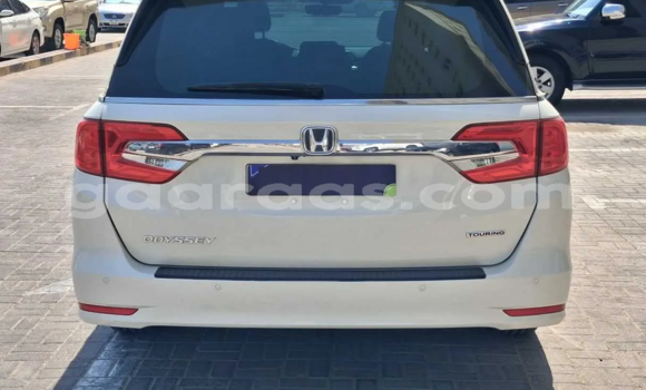 Acheter Occasion Voiture Honda Odyssey White à Dakar, Dakar Acheter Occasion Voiture Honda Odyssey White à Dakar, Dakar