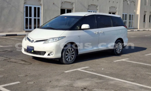 Acheter Occasion Voiture Toyota Previa White à Dakar, Dakar Acheter Occasion Voiture Toyota Previa White à Dakar, Dakar
