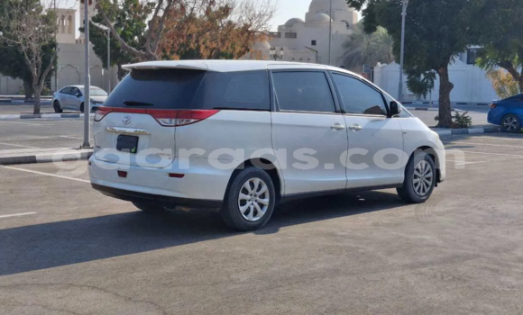 Acheter Occasion Voiture Toyota Previa White à Dakar, Dakar Acheter Occasion Voiture Toyota Previa White à Dakar, Dakar