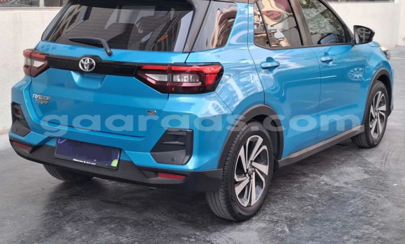 Acheter Occasion Voiture Toyota Ractis Bleu à Dakar, Dakar Acheter Occasion Voiture Toyota Ractis Bleu à Dakar, Dakar