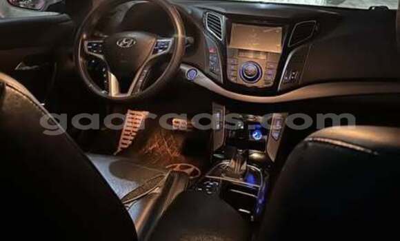 Acheter Occasion Voiture Hyundai i40 Autre à Dakar, Dakar Acheter Occasion Voiture Hyundai i40 Autre à Dakar, Dakar