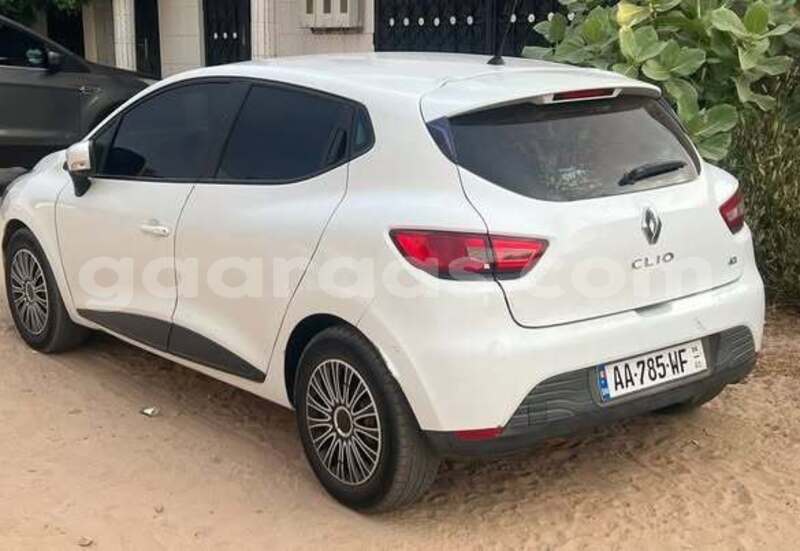 Big with watermark renault clio dakar dakar 32682