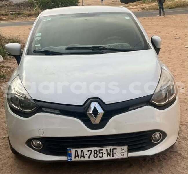 Big with watermark renault clio dakar dakar 32682